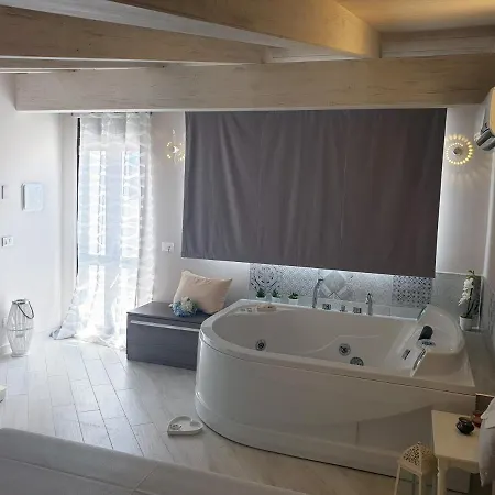 Imperatrice Livia Bed & Breakfast Fondi Exterior photo